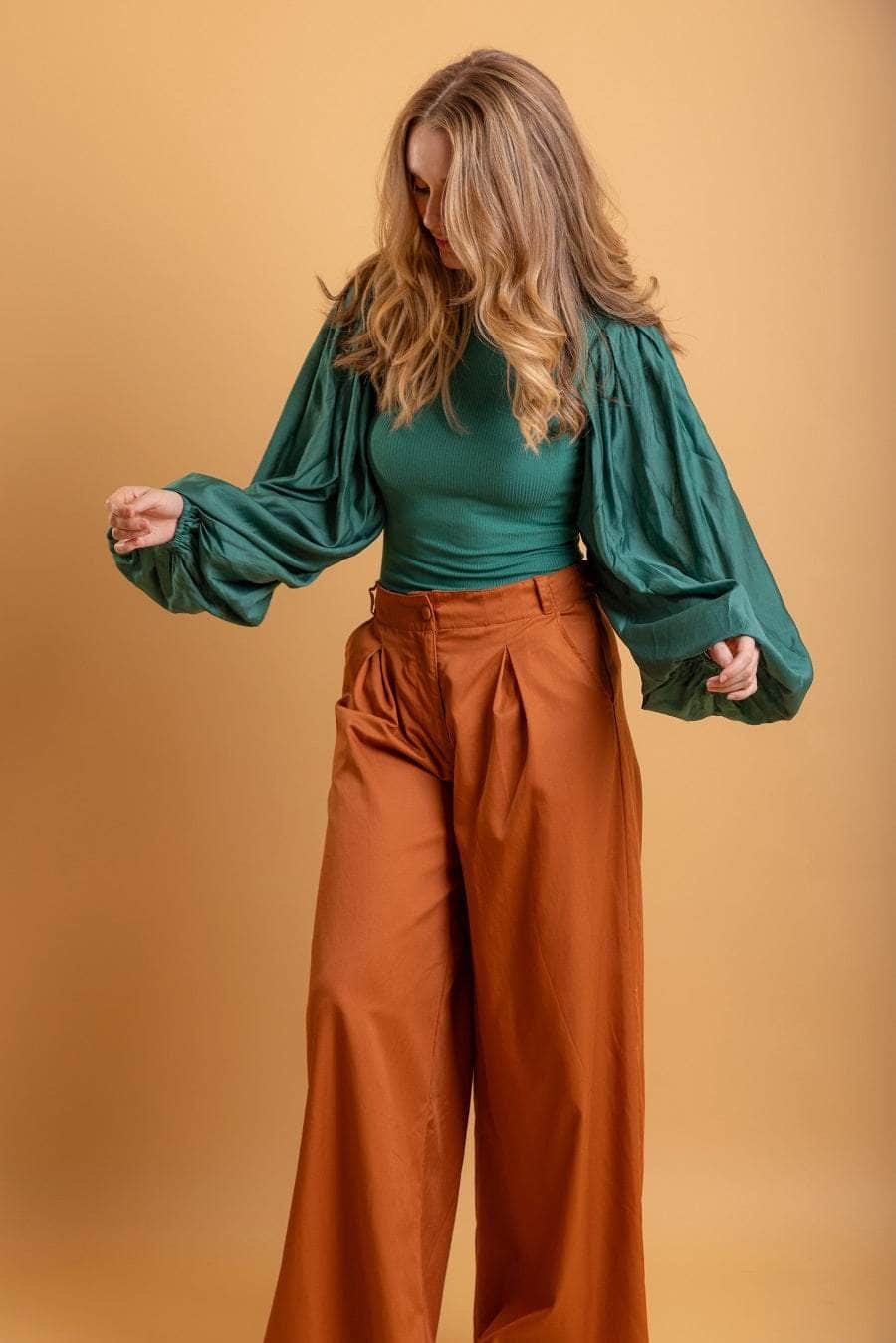 Buy Kylie Pants Rust Linen by Amaya online Augustine