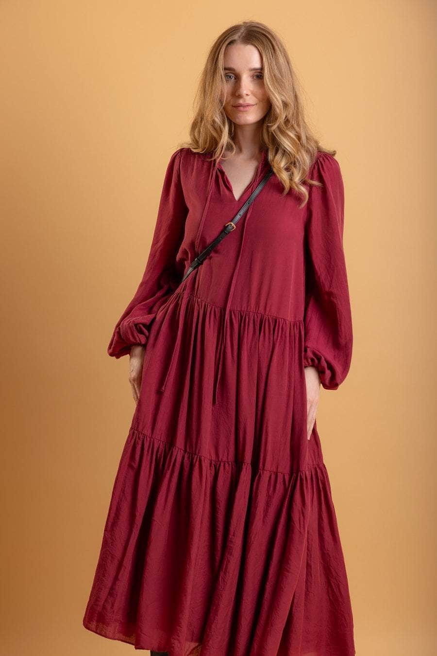 Buy Eveline Midi Dress Burgundy by Amaya online Augustine