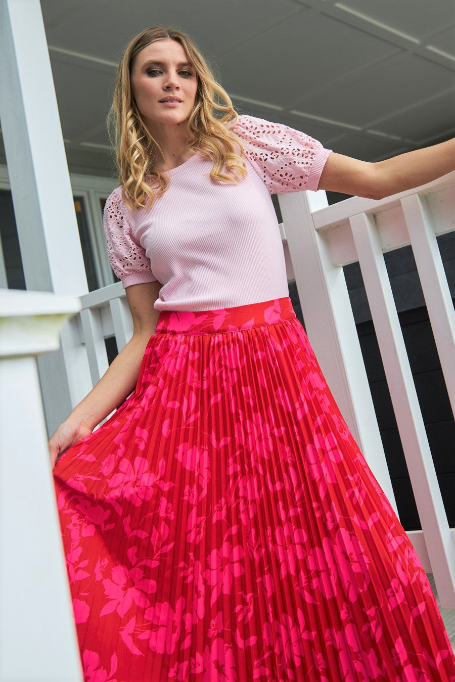 Pleated red hotsell striped skirt