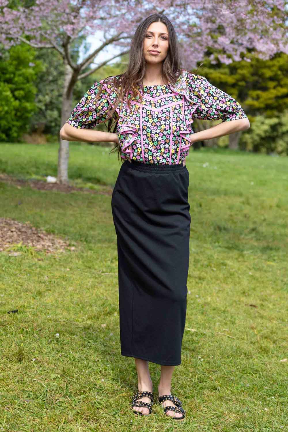 black stretchy maxi skirt