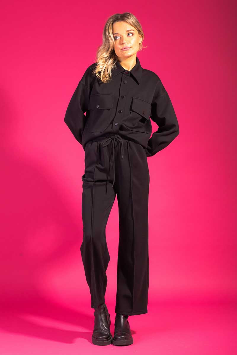 black pintucked pant