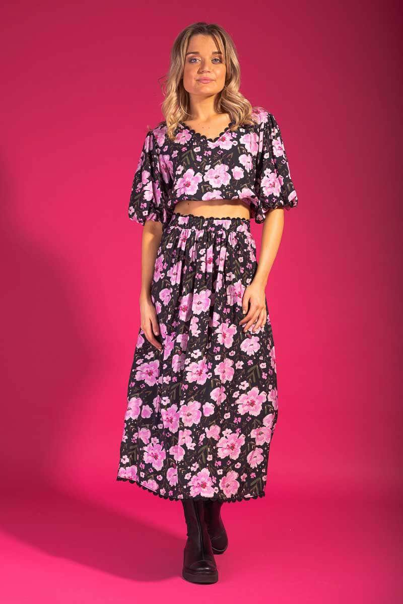 black pink floral print maxi skirt