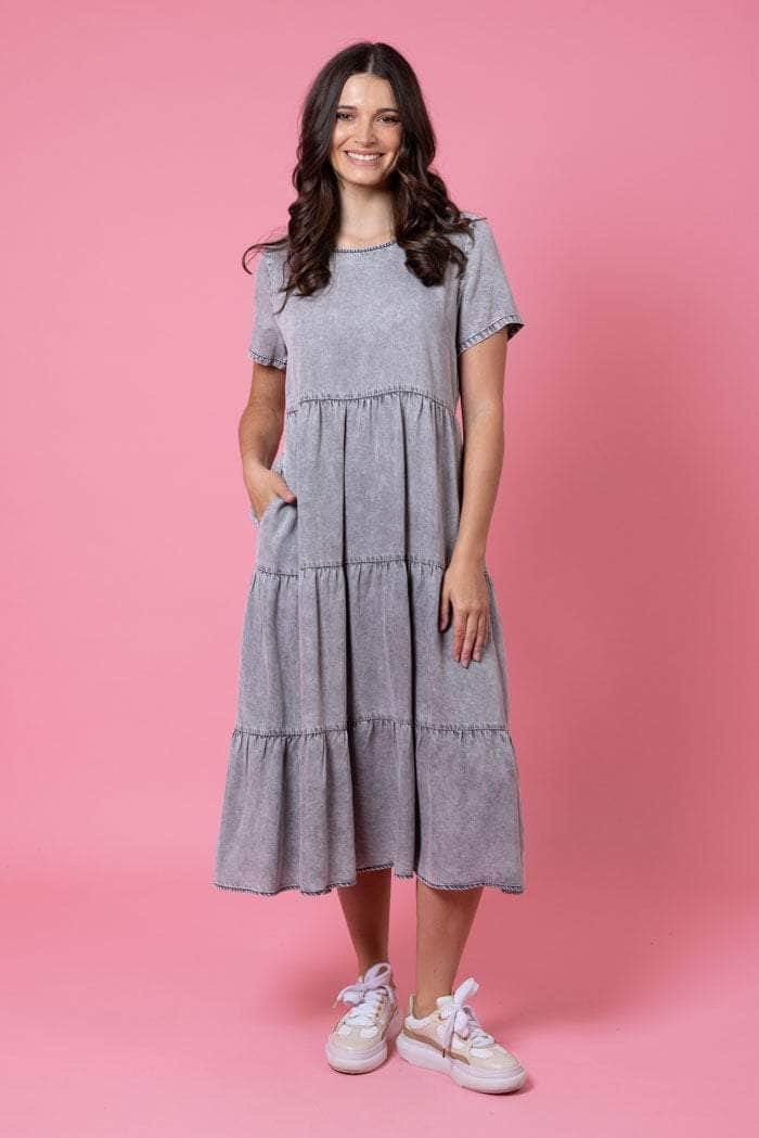 grey tiered midi dress