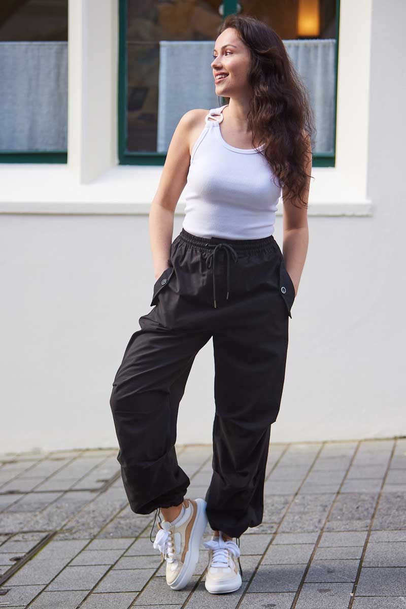 black casual cargo pants