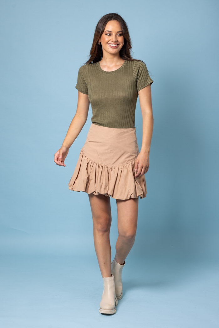 beige bubble hem skirt