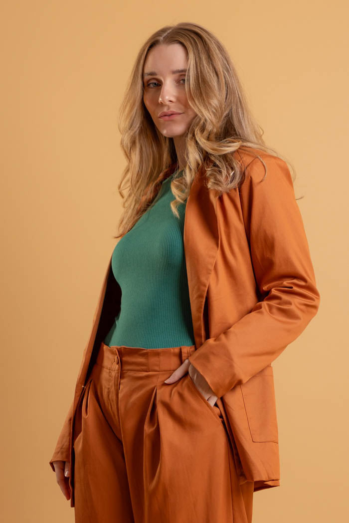 Kylie Blazer Rust Linen