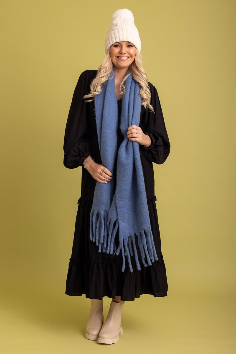 blue long scarf