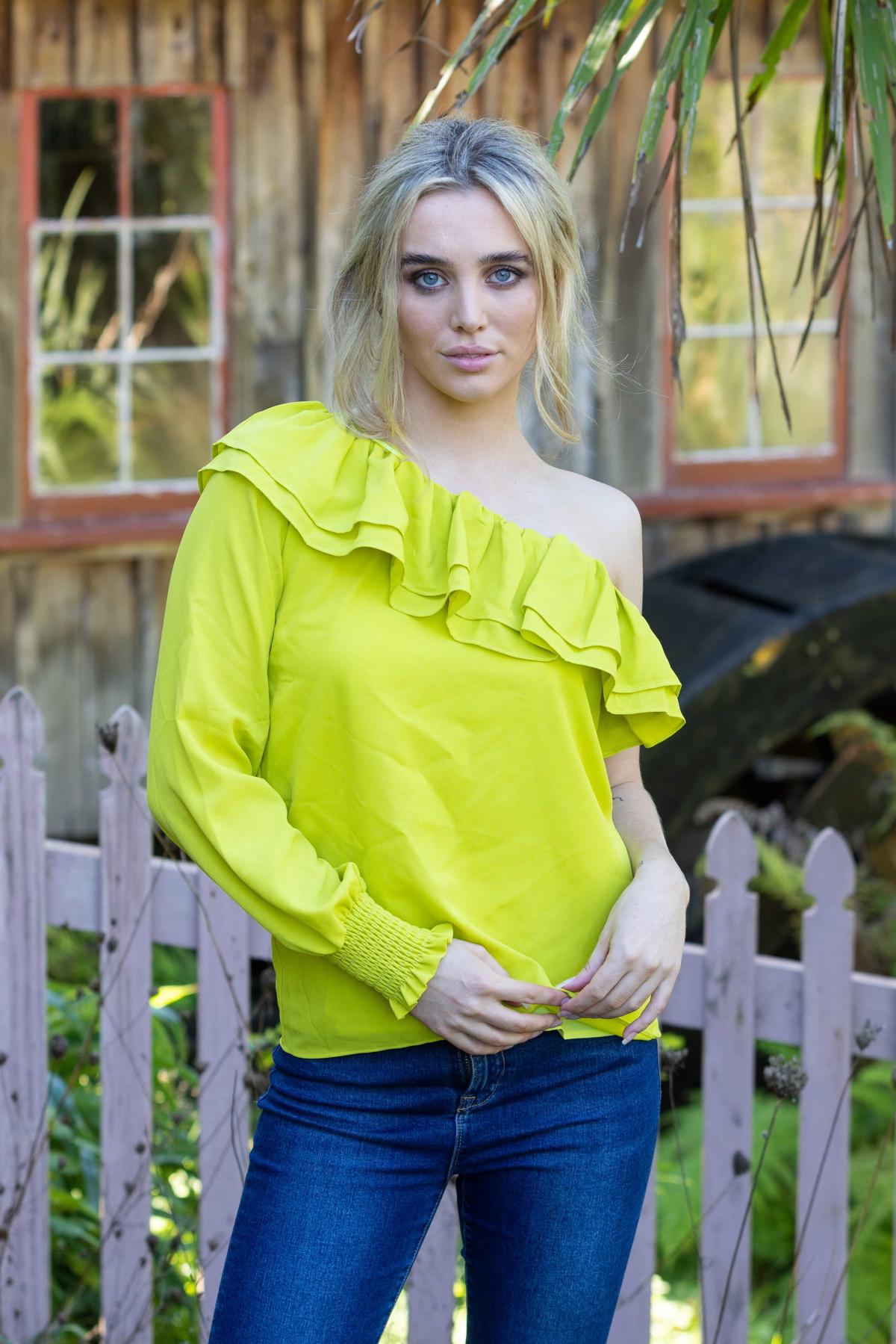 One Shoulder Top Lime