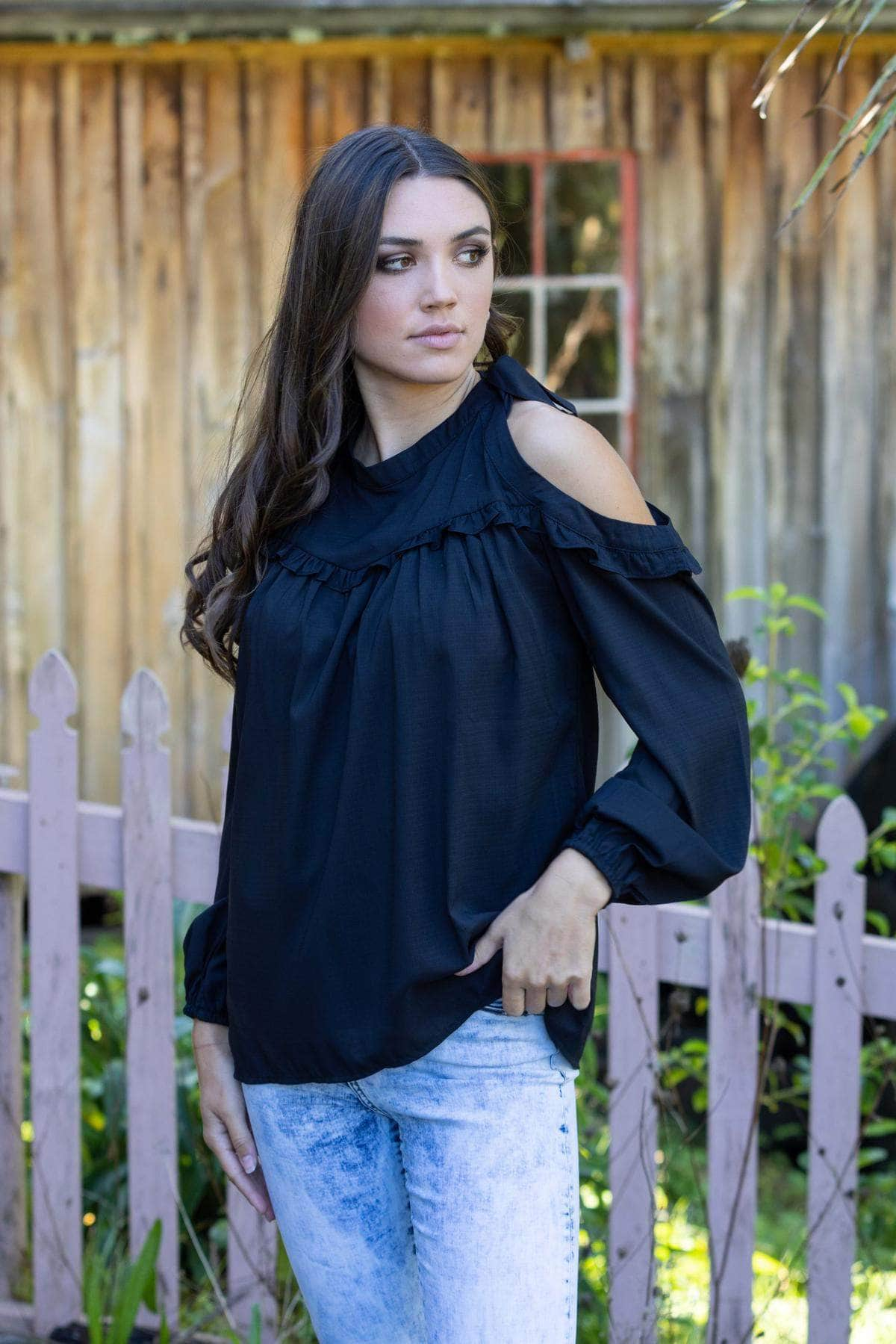 Buy Gemma Cold Shoulder Top Black by Pretty Basic online Augustine