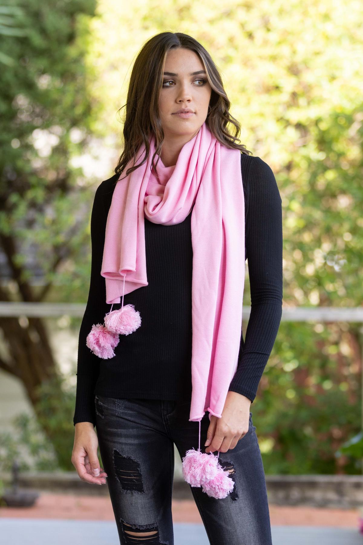 Pom Scarf Baby Pink